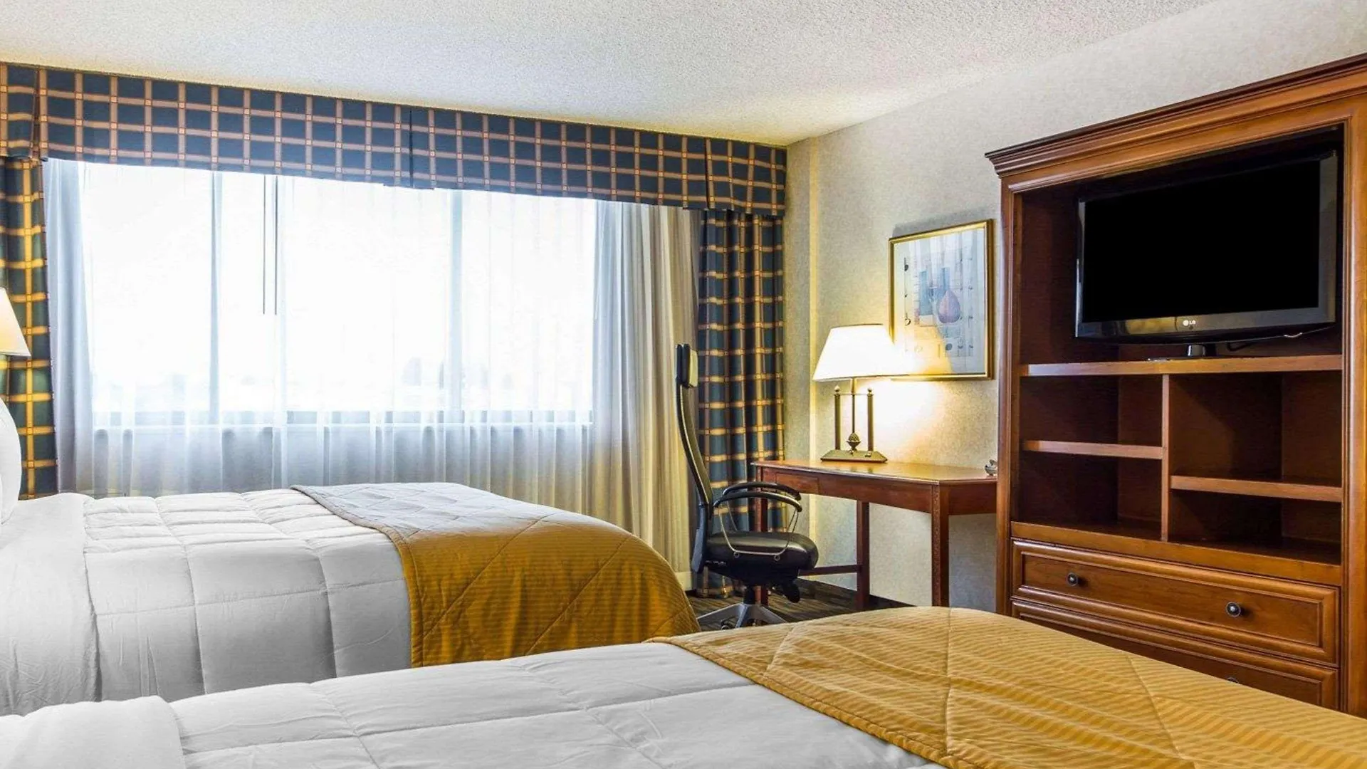 Clarion Hotel Concord-Walnut Creek Конкорд