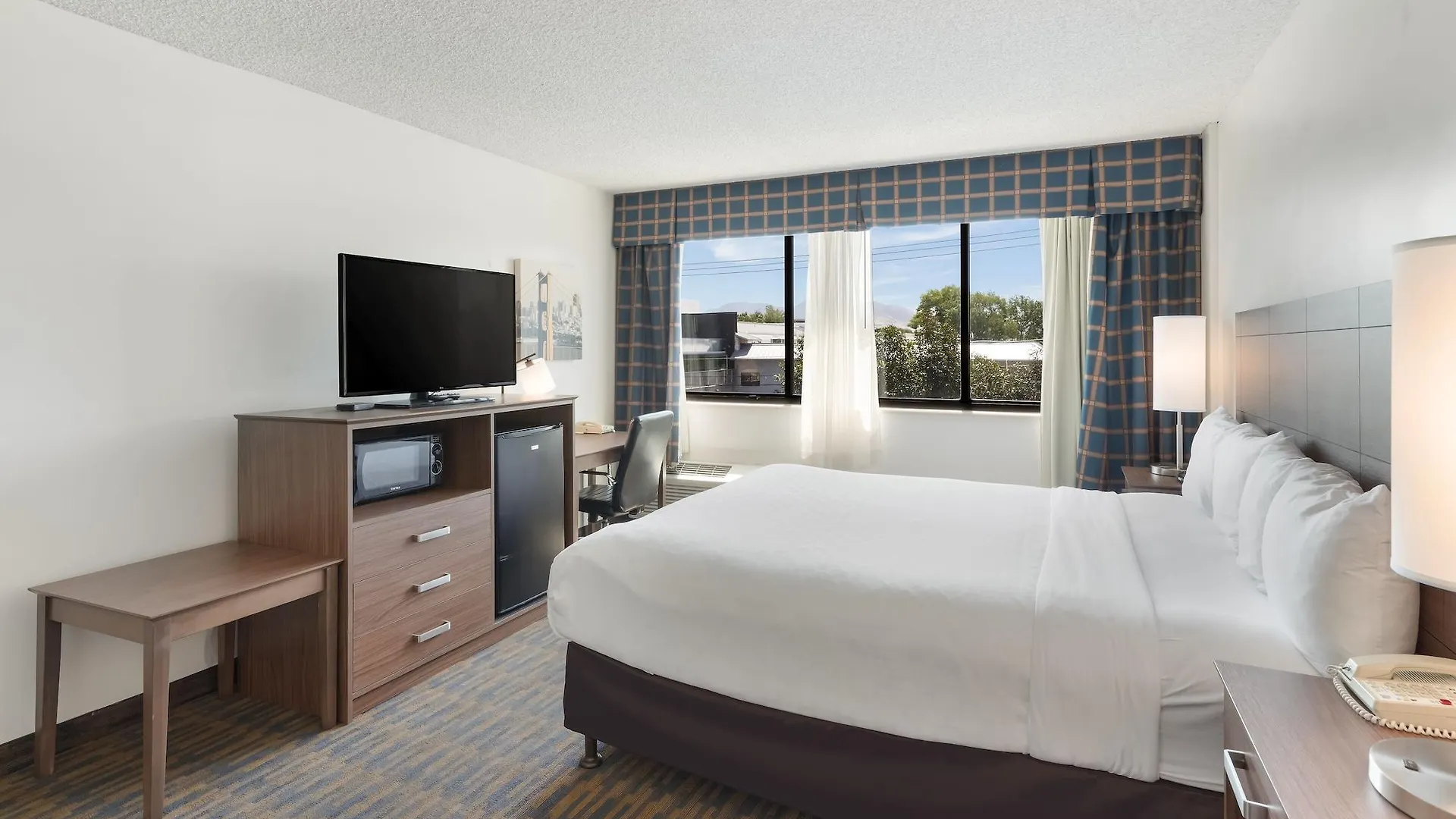 Clarion Hotel Concord-Walnut Creek 3*, Конкорд США